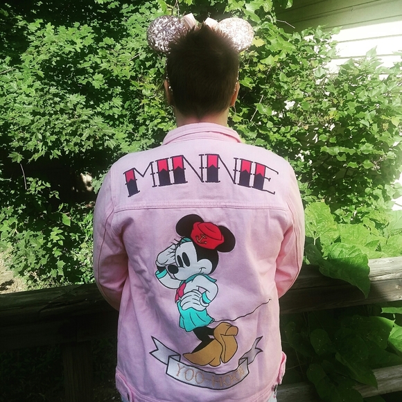 Meet your Posher, Katie - Picture 3 of 5